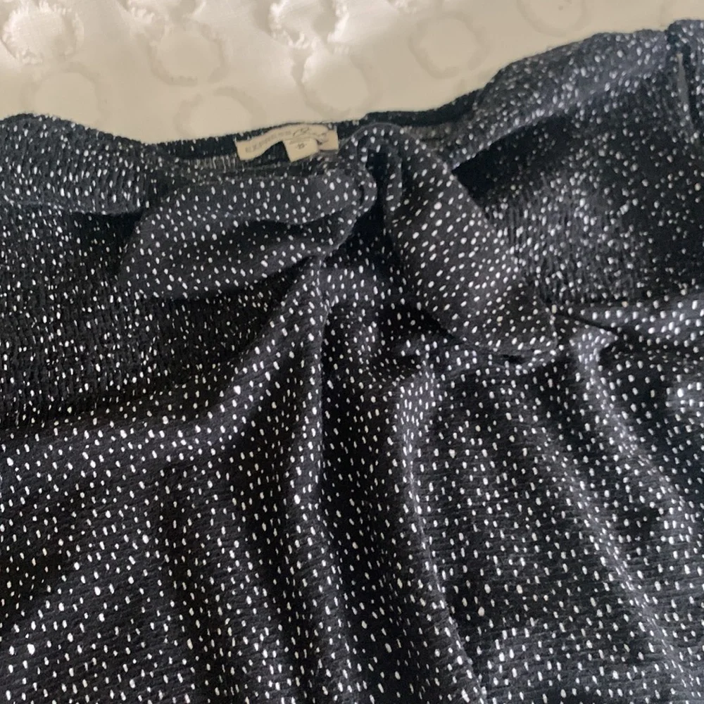 Blouse 🖤 - Picture 2 of 3